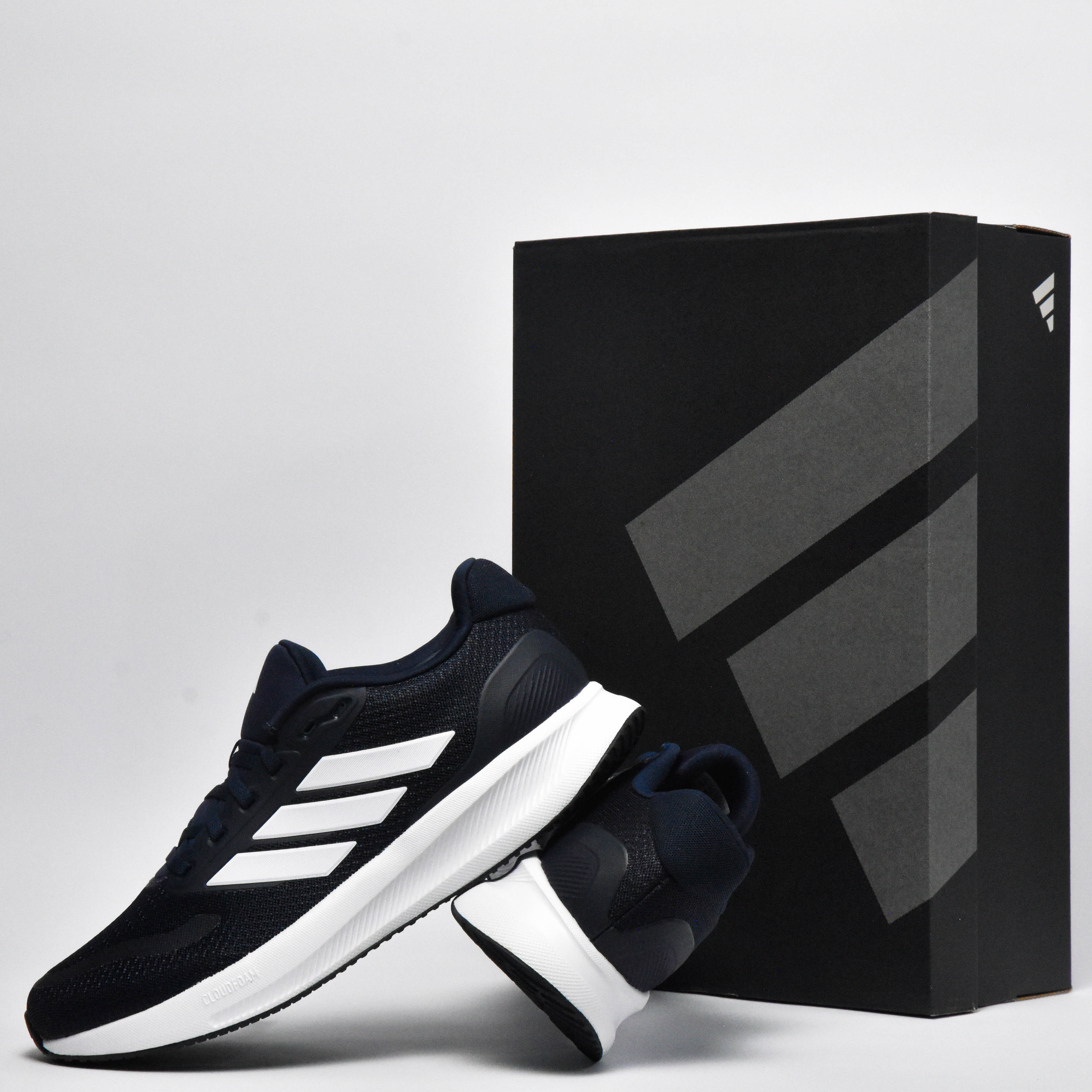 Adidas - RUNFALCON 5